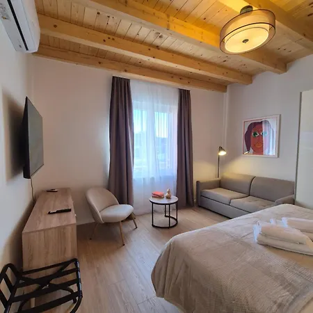 Apartment Brand-new Near The Kastela