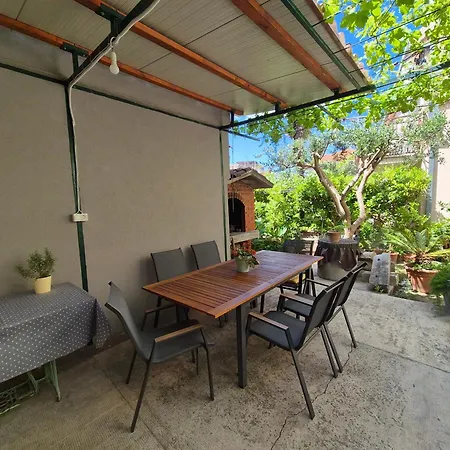 Brand-new Near The Apartment